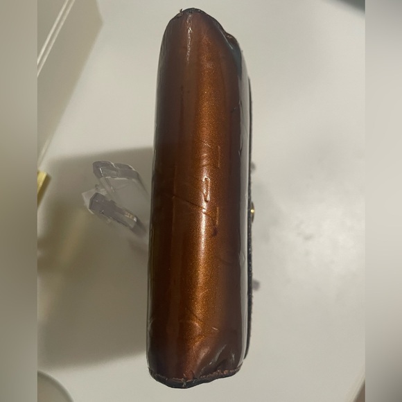 Louis Vuitton monogram Vernis Elise wallet in Carmel Gold - Picture 12 of 16